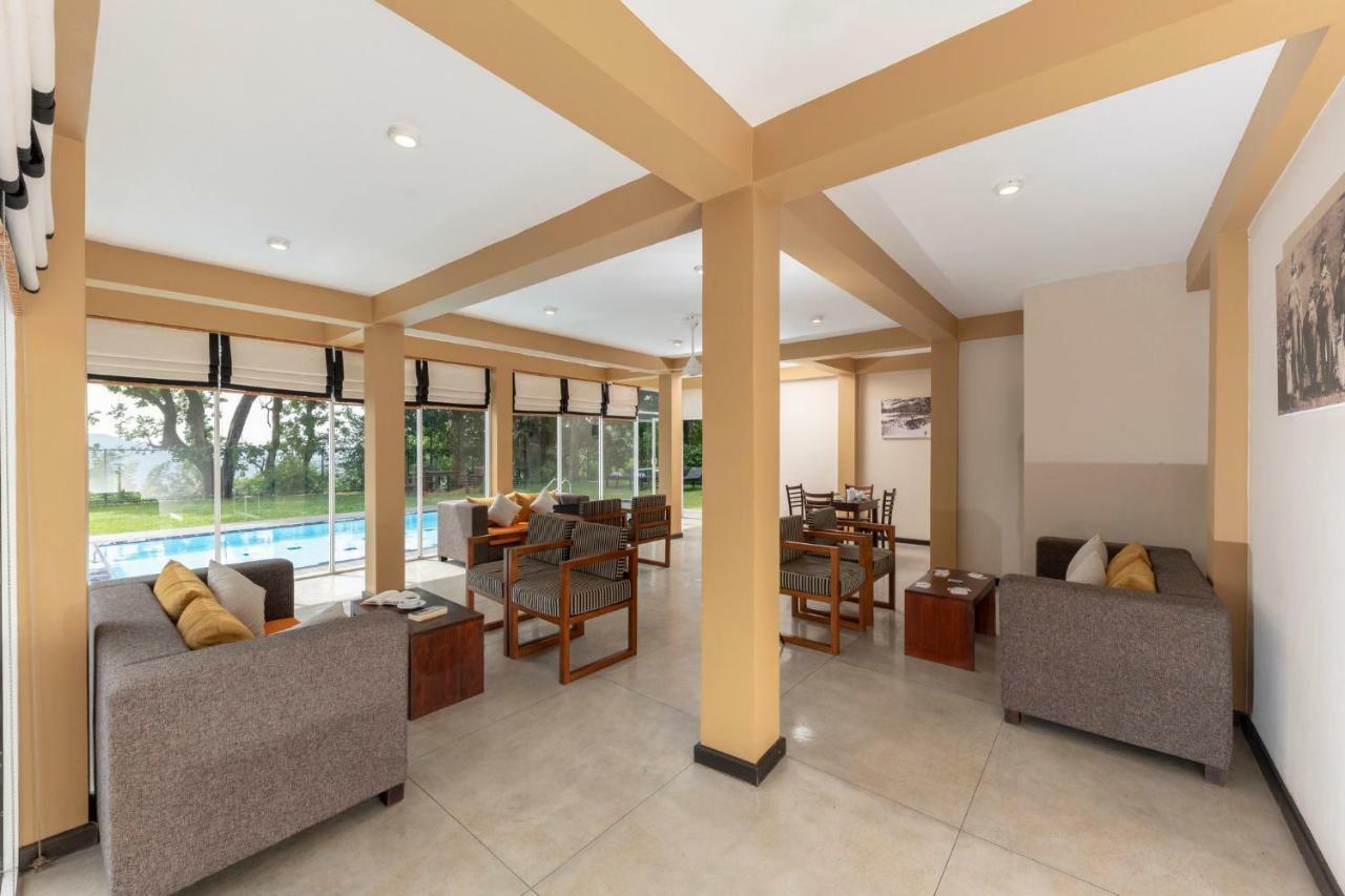 Melheim Kandy Villas Extérieur photo