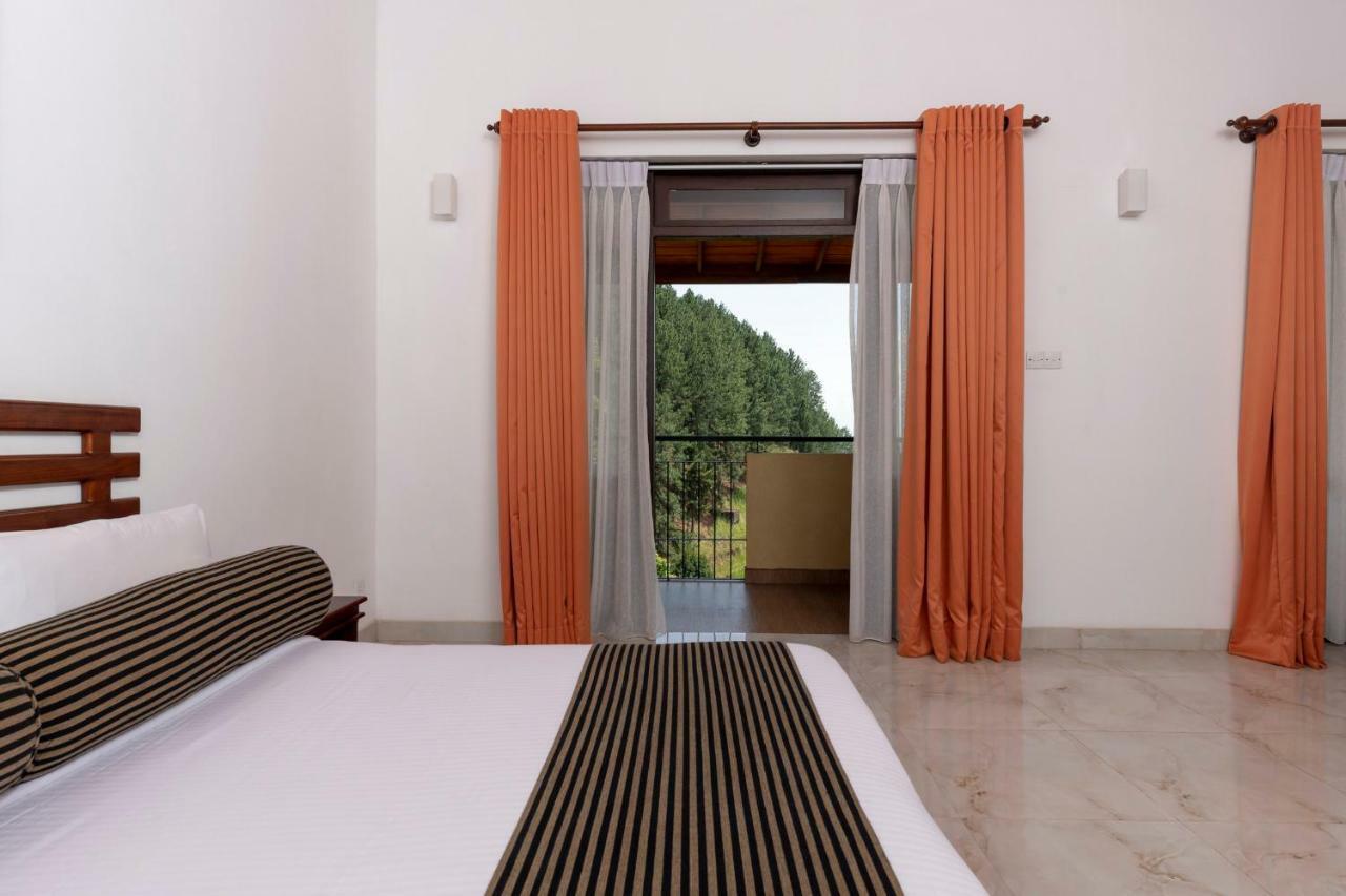 Melheim Kandy Villas Extérieur photo